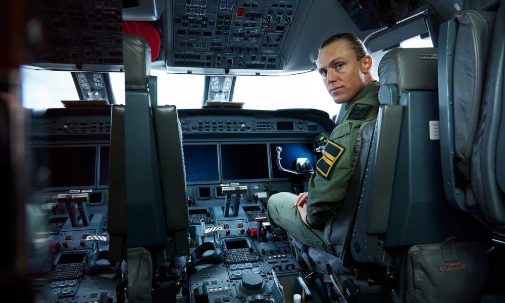 Sedan årsskiftet arbetar transport-
piloten Alexander Skånberg på statsflyget på Arlanda. Deras uppdrag är att transportera regeringen och kungahuset .