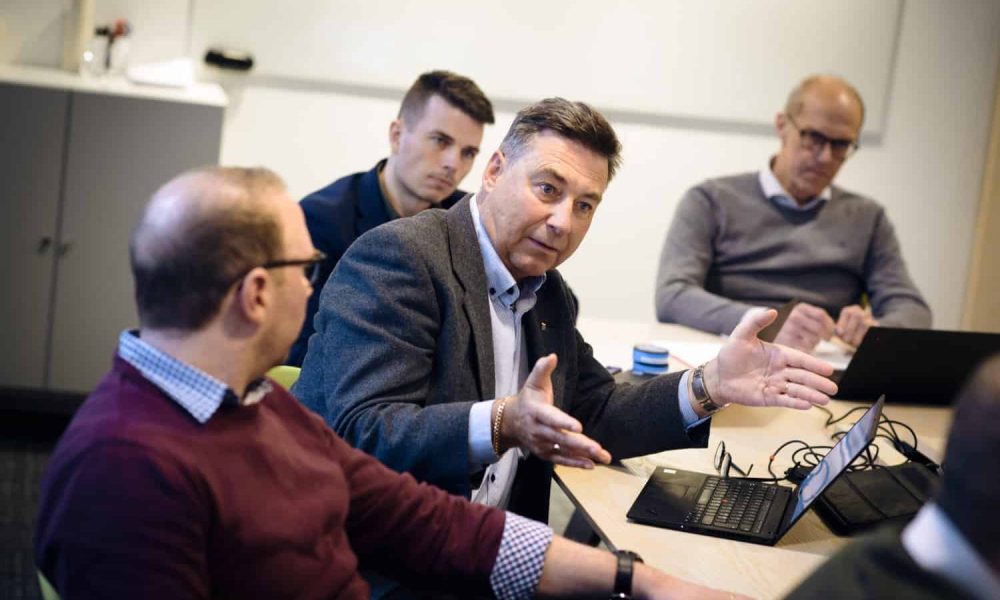 Magnus Johansson, ledamot i förbundsstyrelsen, argumenterar för sin sak.