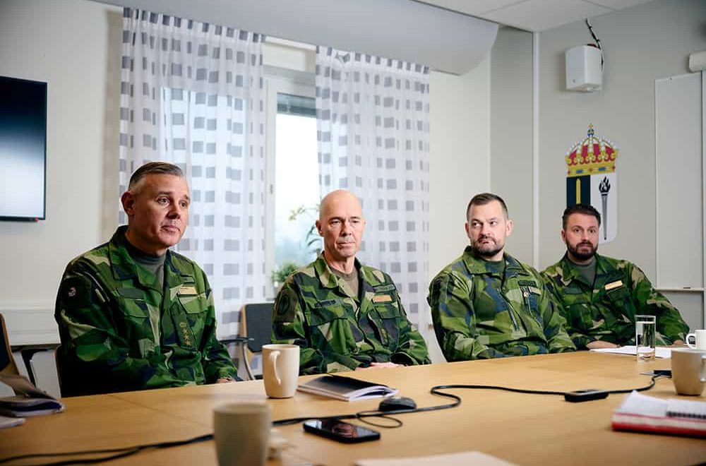 margaretabsandeback_251125_MBS6826