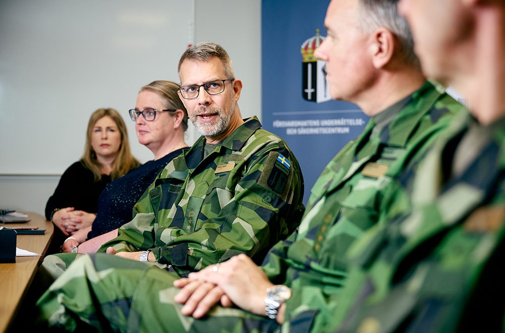 margaretabsandeback_251125_MBS6880 margaretabsandeback_251125_MBS6880