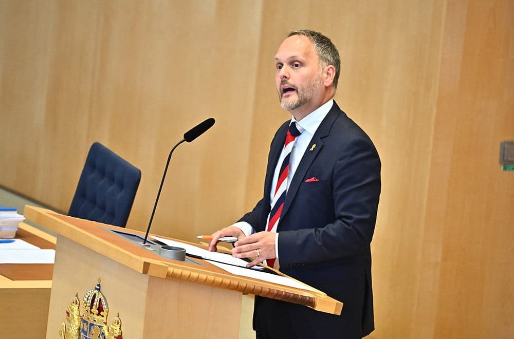 Nato är inträdes­biljetten till regional försvarsintegration